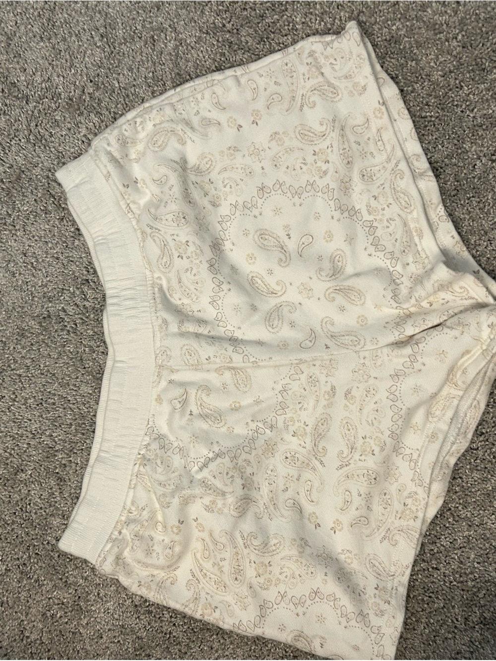aerie Cream Paisley Lounge Shorts
